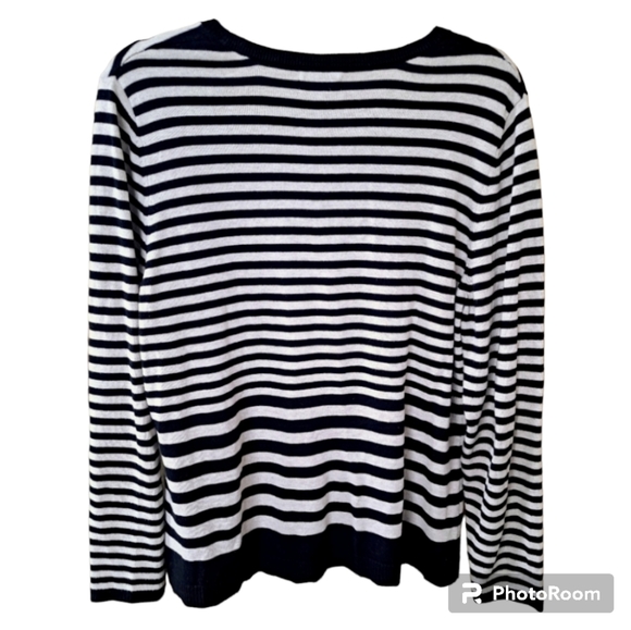 CROFT & BARROW Black Oatmeal Gray Striped V-neck Sweater Sz XL - Picture 4 of 7